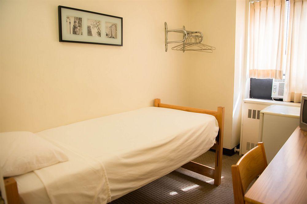 Flushing Ymca Hostel Ню Йорк Екстериор снимка