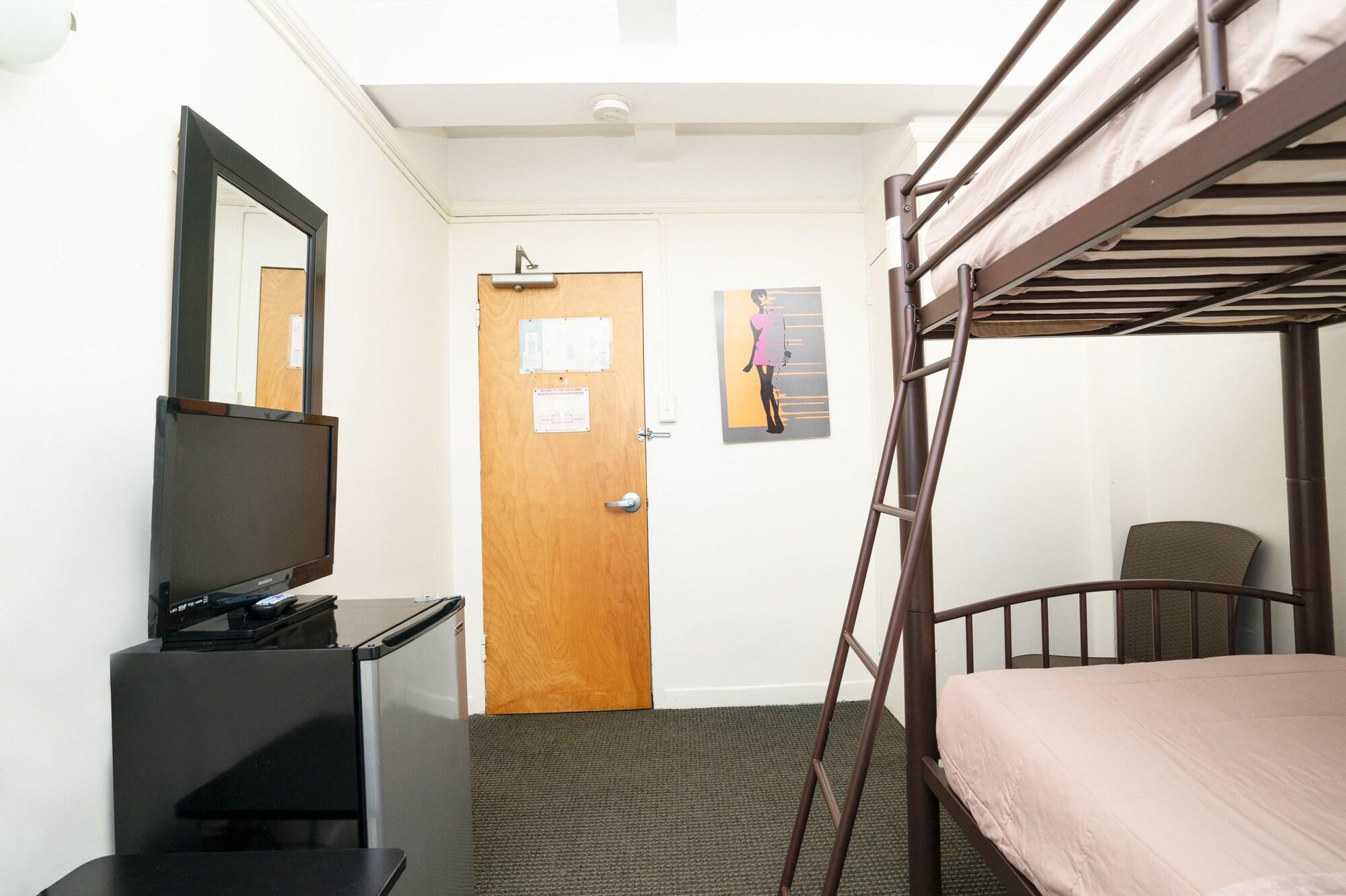 Flushing Ymca Hostel Ню Йорк Екстериор снимка