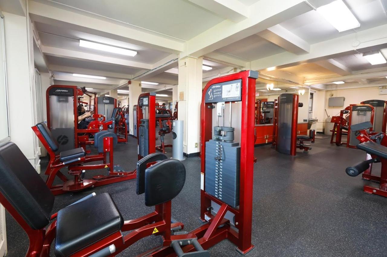 Flushing Ymca Hostel Ню Йорк Екстериор снимка